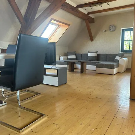 Monteurwohnung Am Flughafen * Шкойдиц