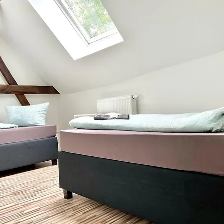 アパート Monteurwohnung Am Flughafen シュクロイディッツ