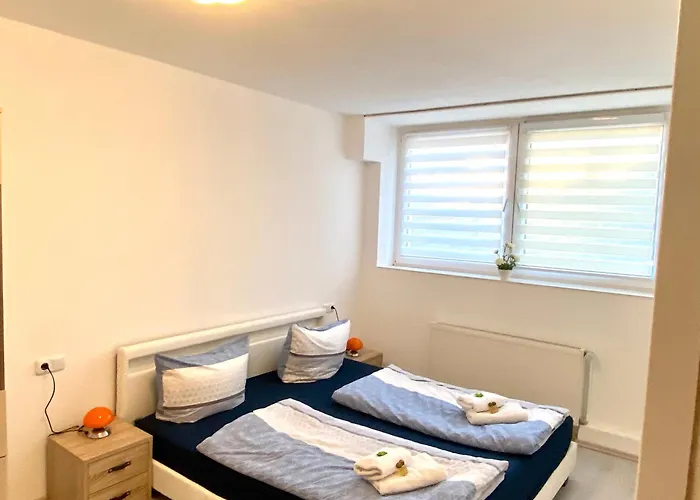 Monteurwohnung Am Flughafen Apartament